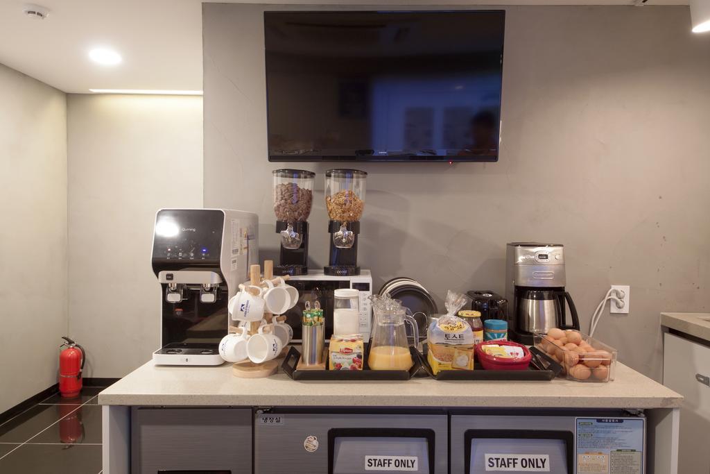 K-Guesthouse Dongdaemun 5 โซล ภายนอก รูปภาพ